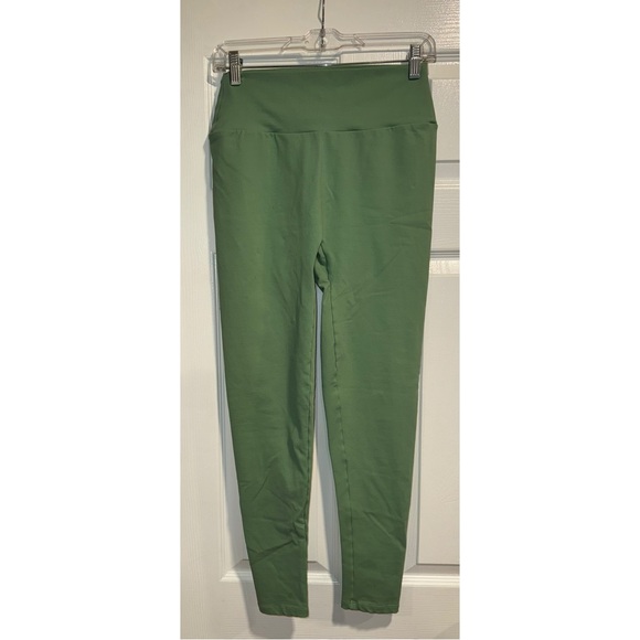 Booty By Brabants Curvy Textureless Leggings (Sage) - Picture 3 of 3